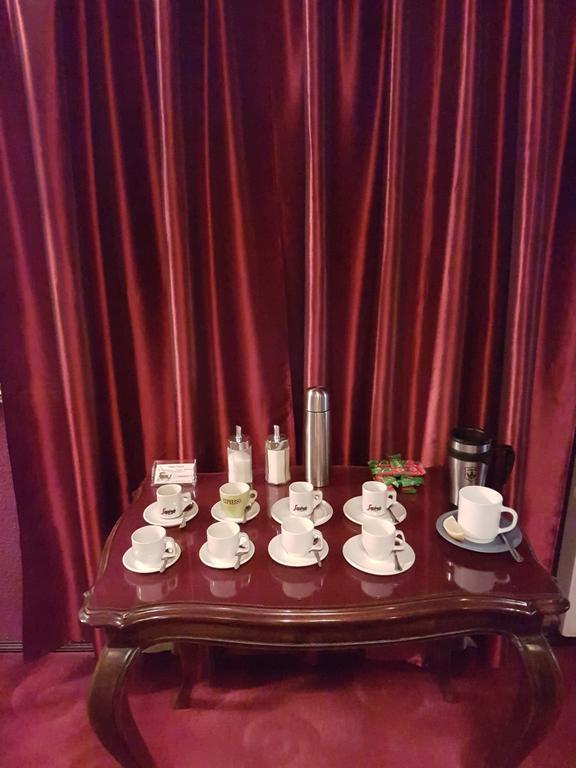 Fiaker Panzio Hotel Мисколк Екстериор снимка